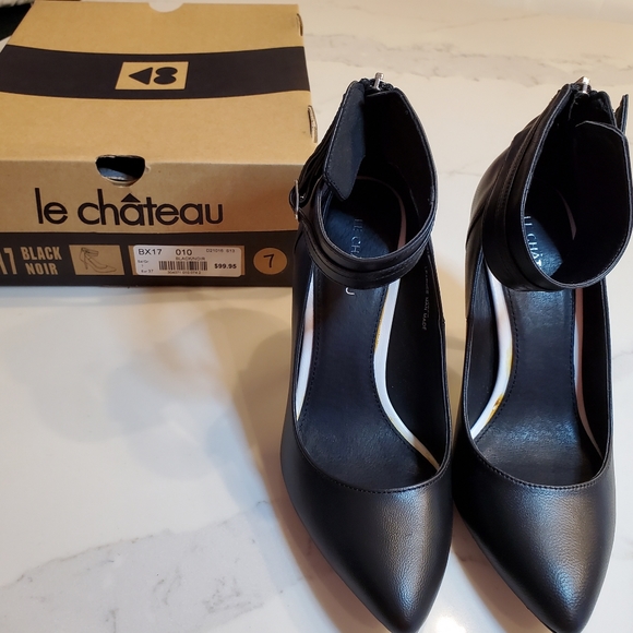 Le Chateau Black High Heel with Ankle Strap Size 7 - Picture 6 of 11